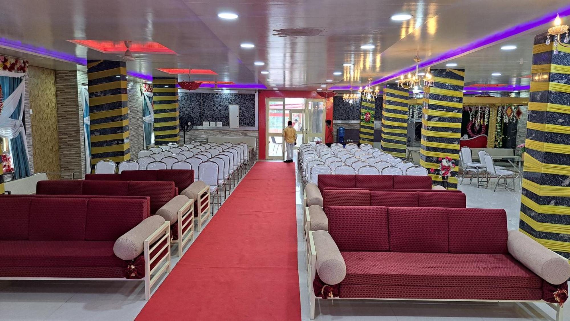 Hotel Royal Country Club Varanasi Esterno foto