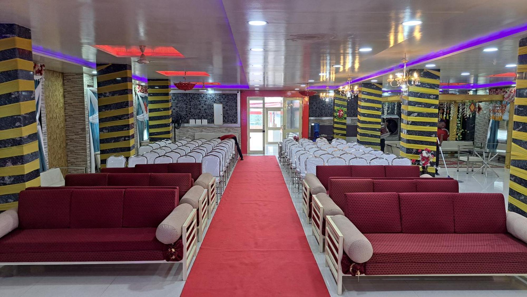 Hotel Royal Country Club Varanasi Esterno foto