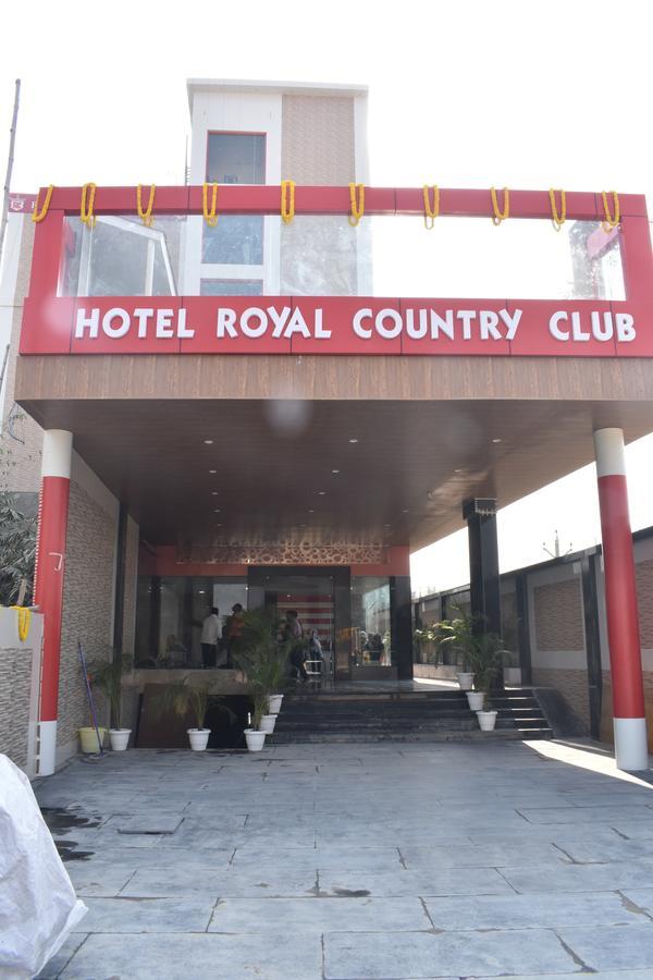 Hotel Royal Country Club Varanasi Esterno foto